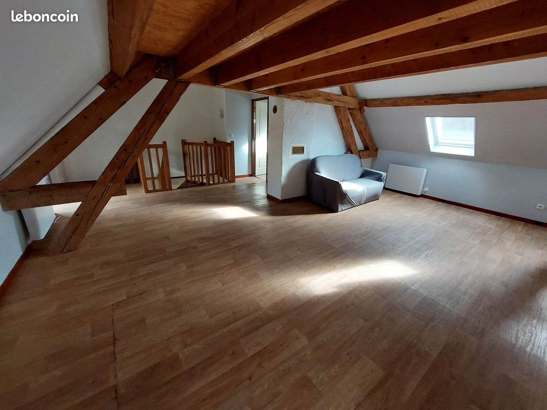 Appartement à louer, 65m², Jussy-le-Chaudrier