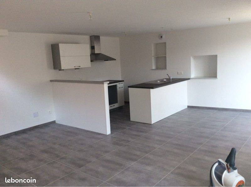 Maison à louer, 104m², Arbois