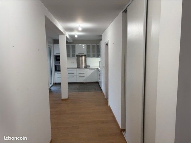 Appartement à louer, 74m², Oberhausbergen