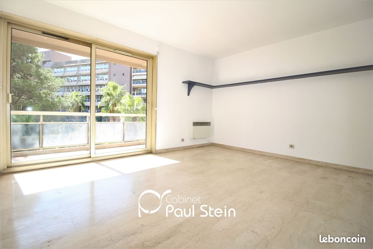 Appartement à louer, 45m², Marseille 6ème
