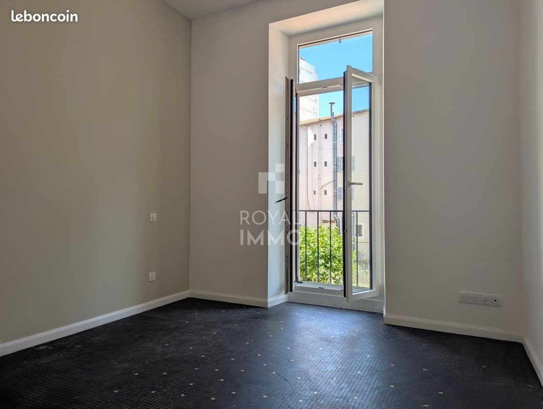 Appartement à vendre, 58m², Toulon