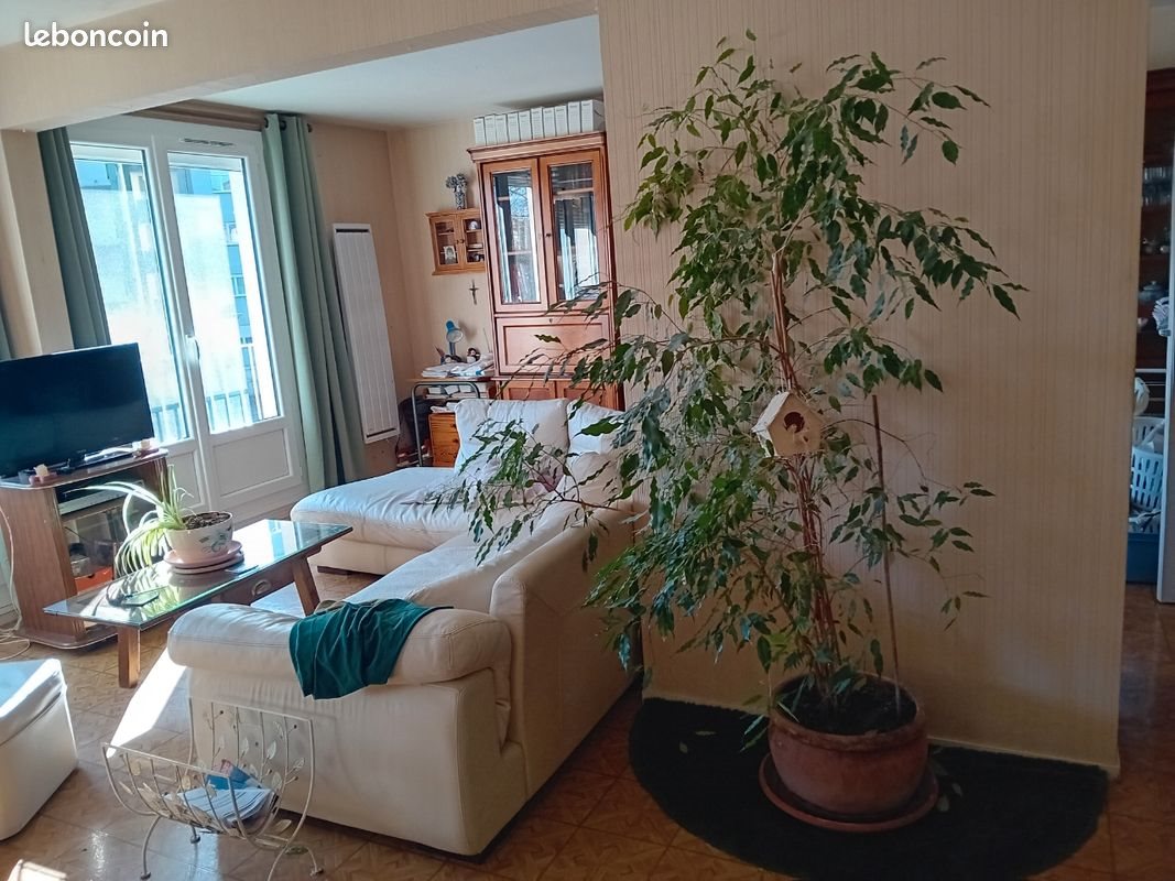 Appartement à vendre, 61m², Guéret