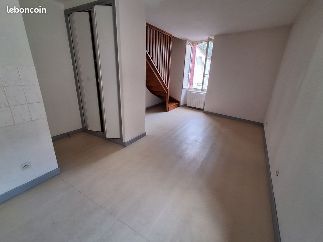Appartement à louer, 48m², Saint-Germain-Laval