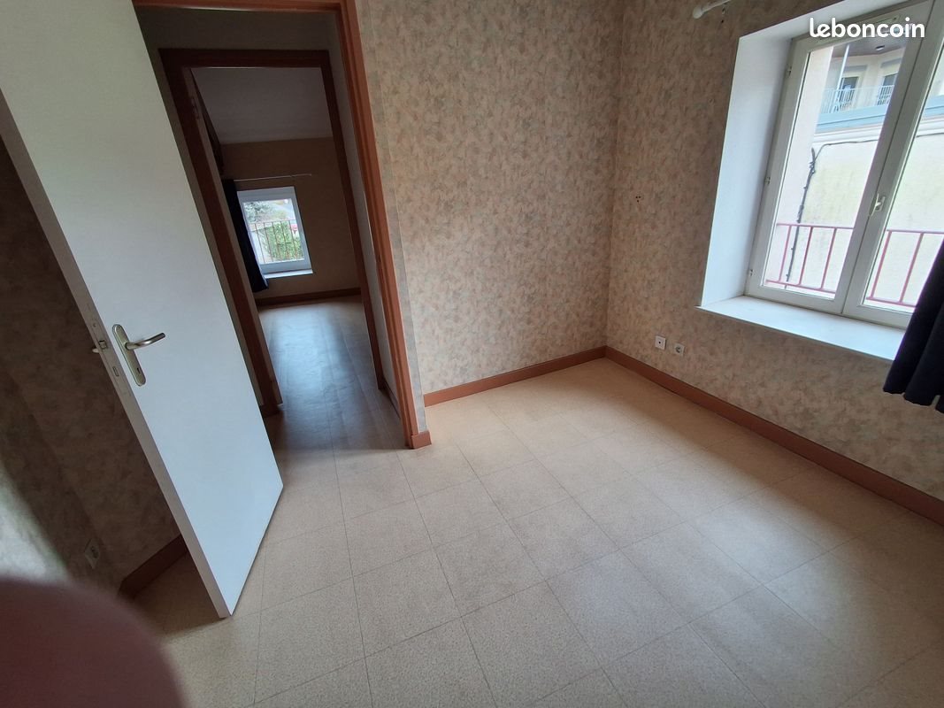 Appartement à louer, 48m², Saint-Germain-Laval