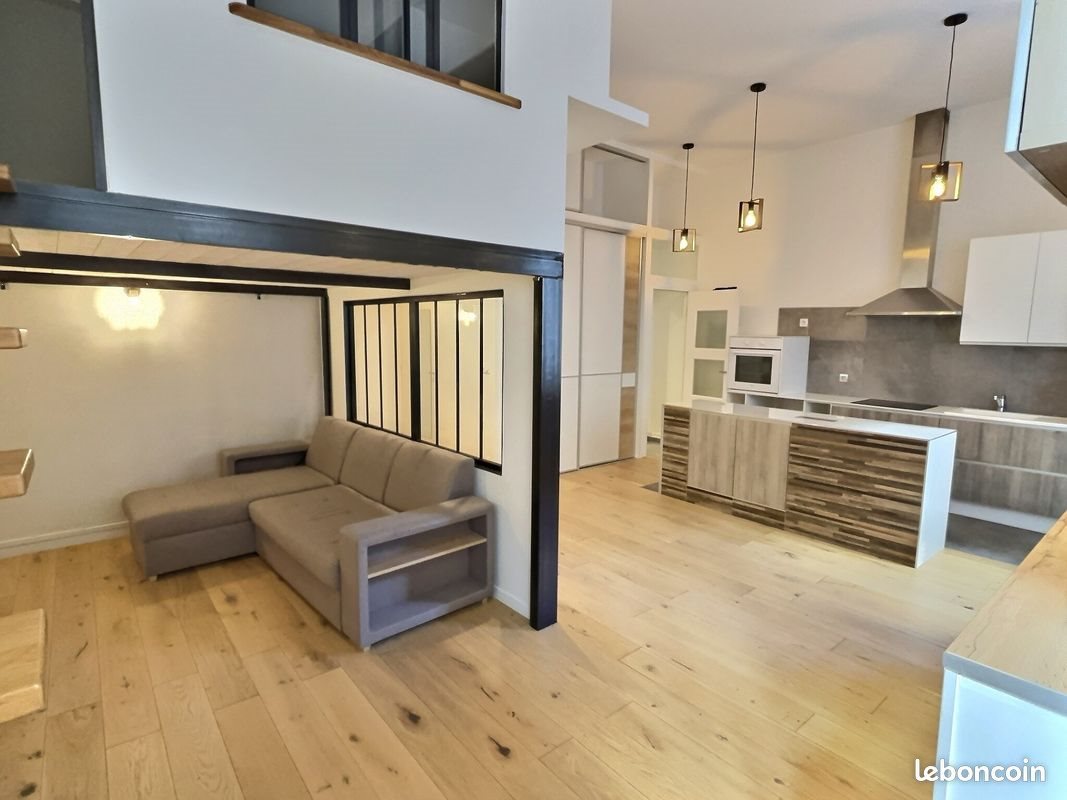 Appartement à louer, 54m², Toulon