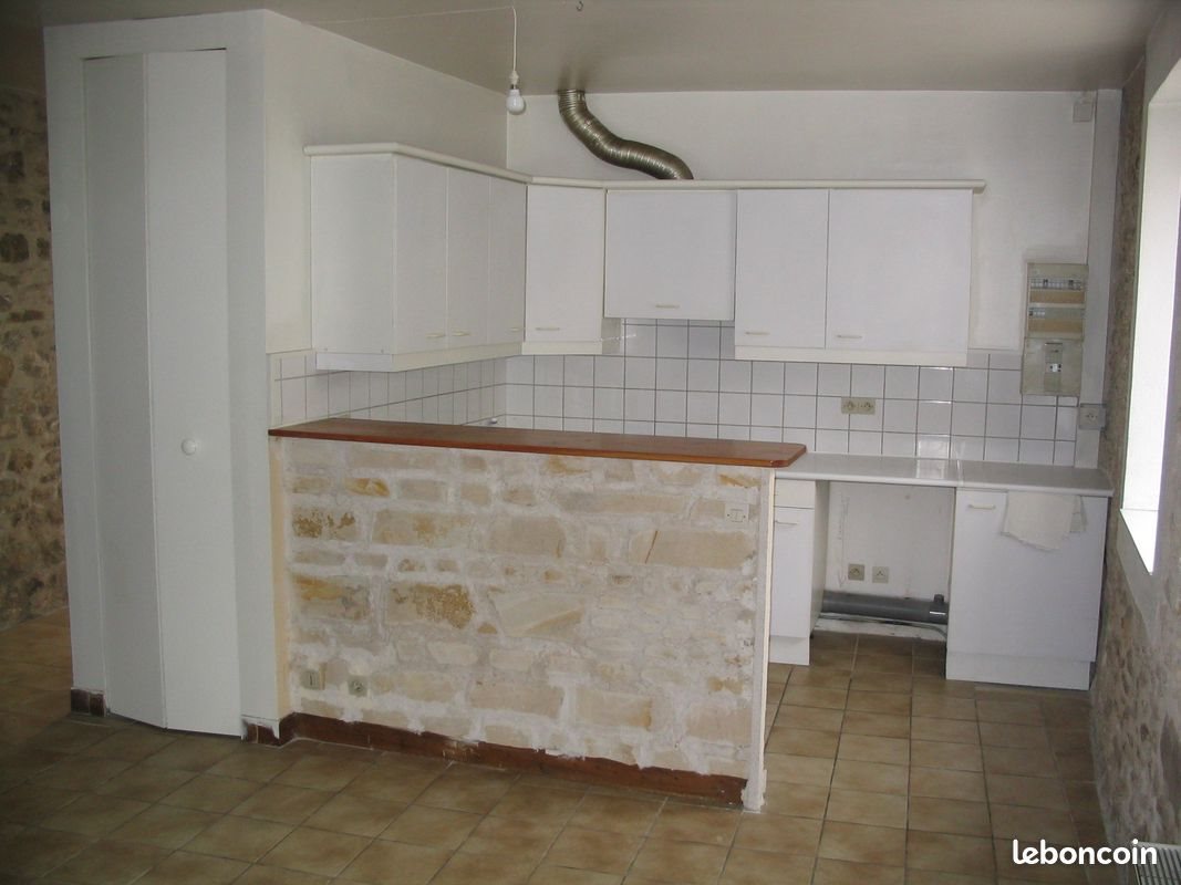 Maison à louer, 60m², Ury