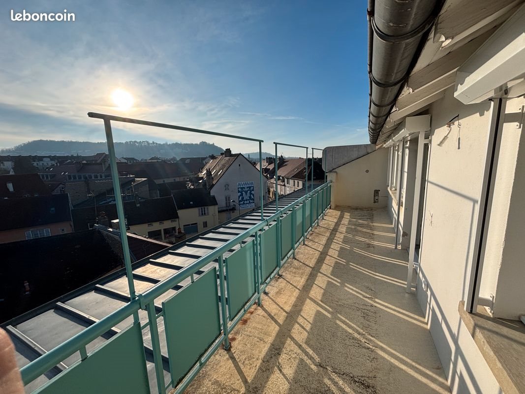 Appartement à louer, 55m², Lons-le-Saunier