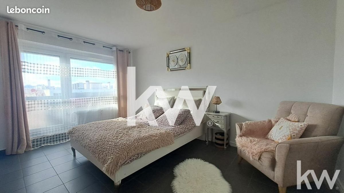 Appartement à vendre, 97m², Saint-Etienne