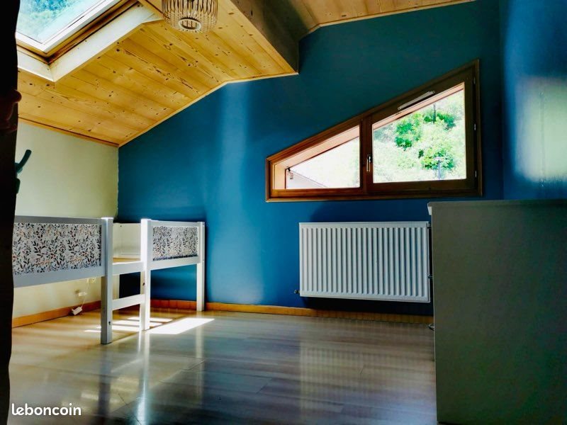 Appartement à louer, 120m², La Balme-de-Thuy