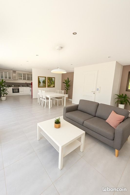 Maison à louer, 142m², Cornillon-Confoux