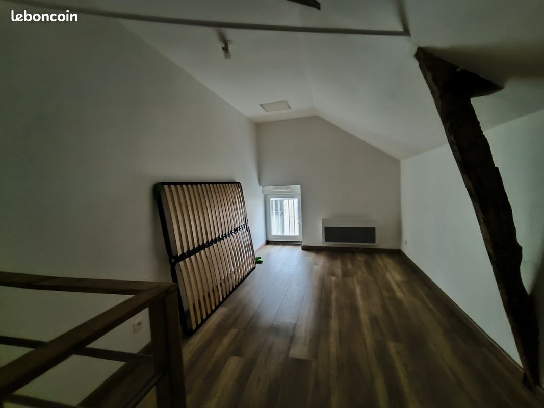 Appartement à louer, 26m², Loué