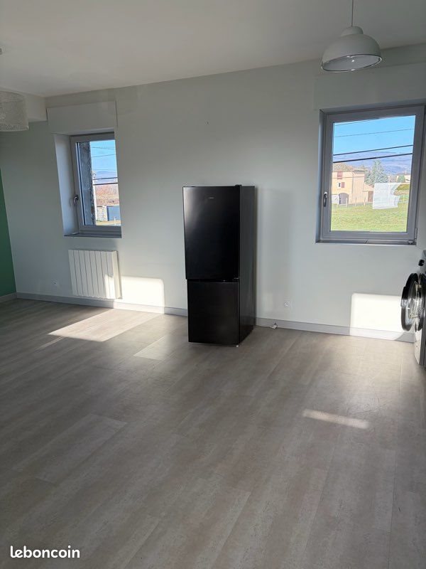 Maison à louer, 39m², Corcelles-en-Beaujolais