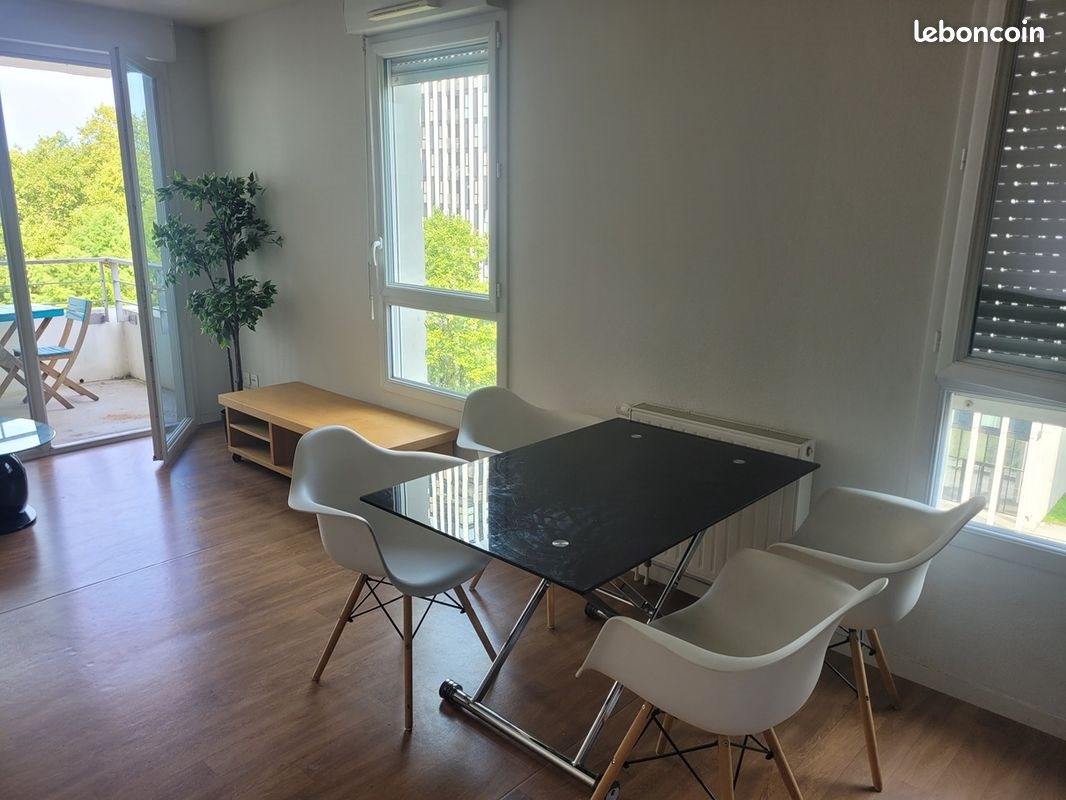 Appartement à louer, 45m², Nantes