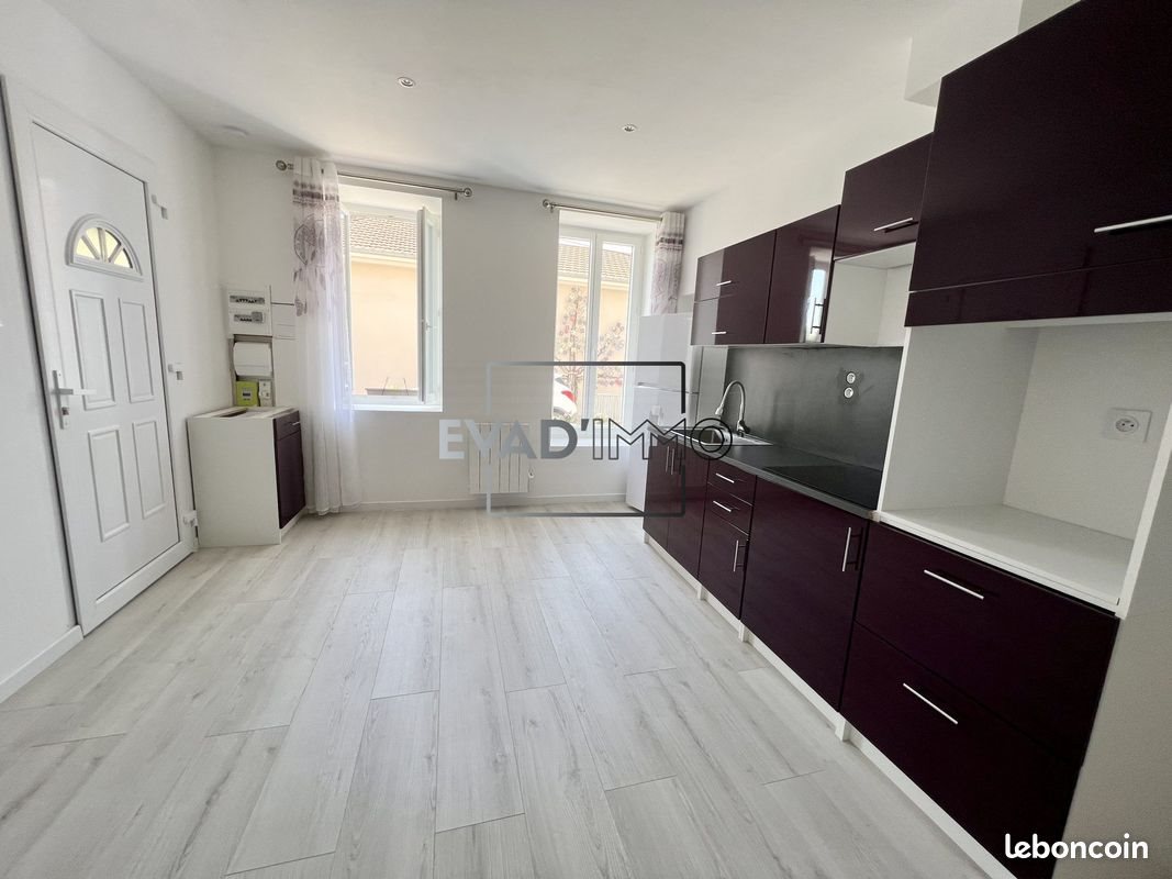 Appartement à vendre, 106m², Chazelles-sur-Lyon
