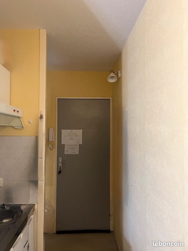 Appartement à louer, 19m², Le Creusot
