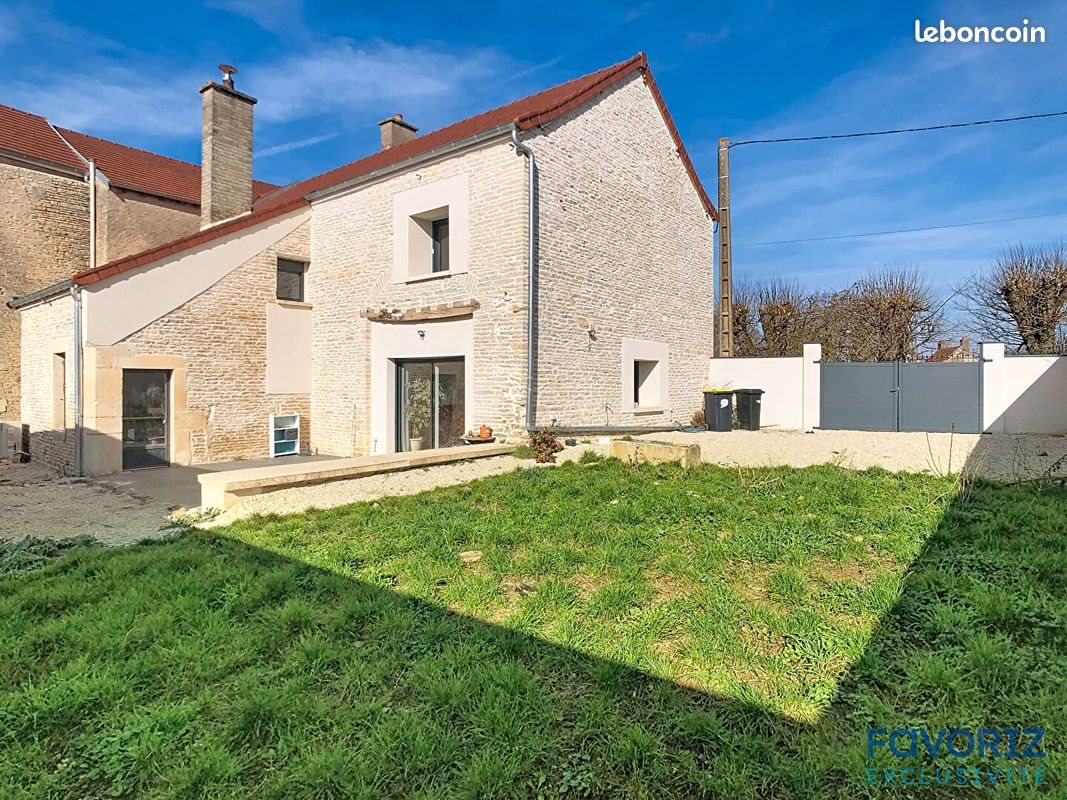Maison à vendre, 136m², Villecomte