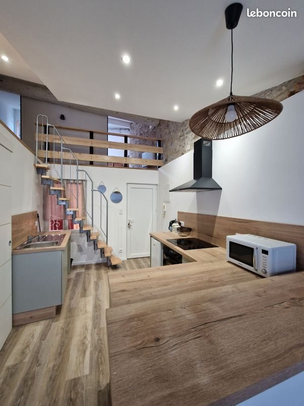 Appartement à louer, 45m², Aubenas