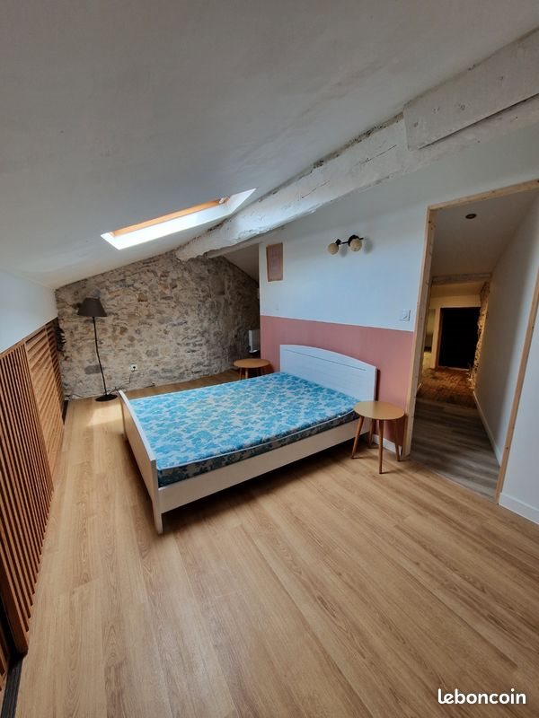 Appartement à louer, 45m², Aubenas