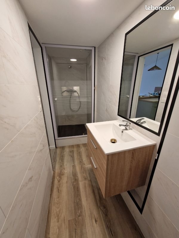 Appartement à louer, 45m², Aubenas