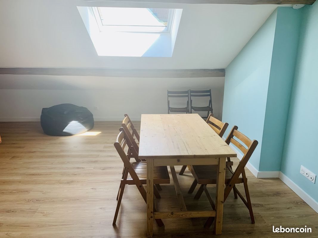Appartement à louer, 26m², Saint-Etienne