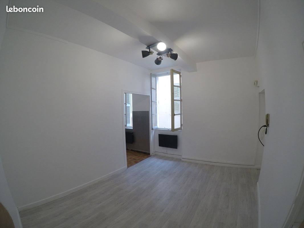 Appartement à louer, 19m², Montélimar