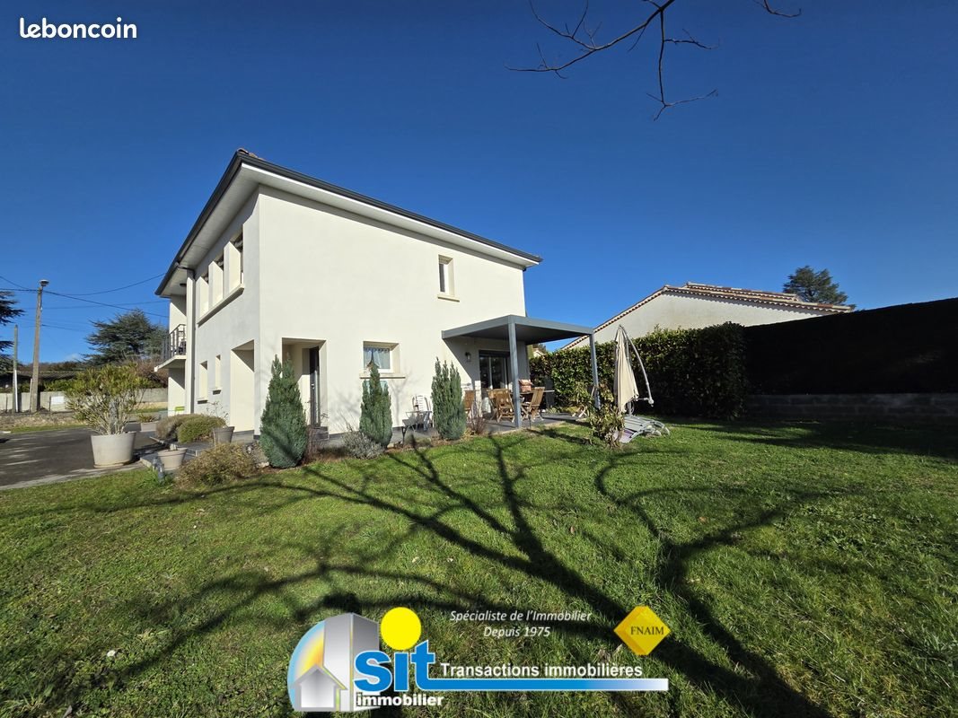 Maison à vendre, 116m², Roussillon