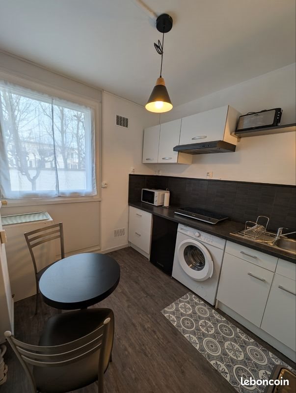 Appartement à louer, 33m², Reims