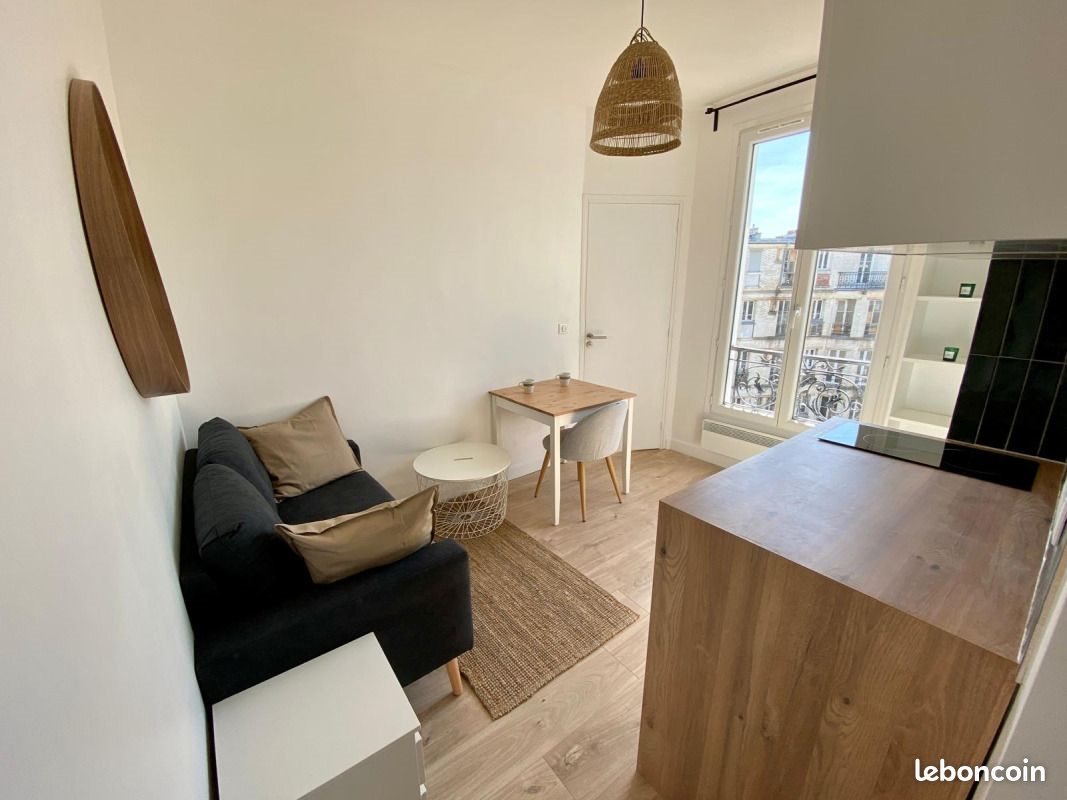 Appartement à louer, 20m², Paris 18ème