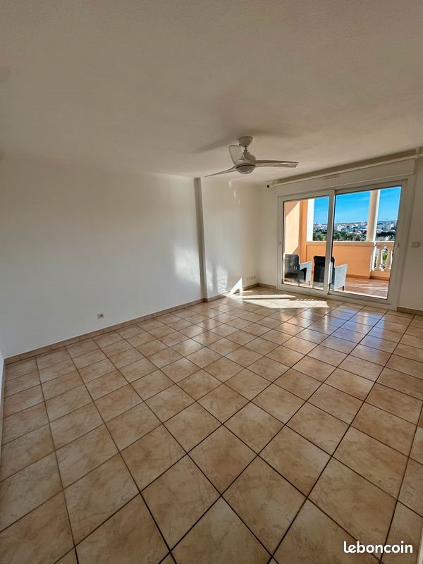 Appartement à louer, 48m², Fréjus