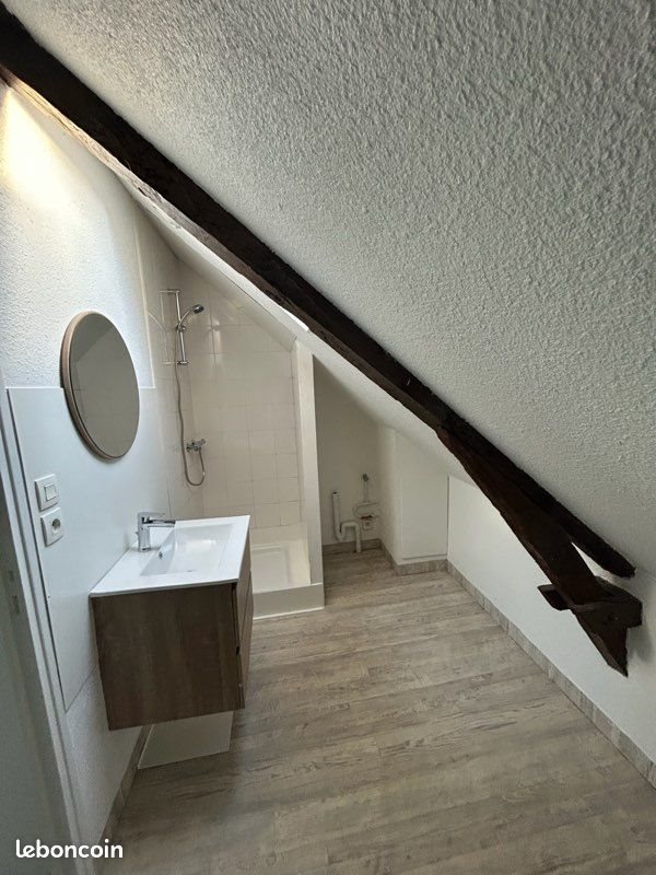 Appartement à louer, 50m², Guignen