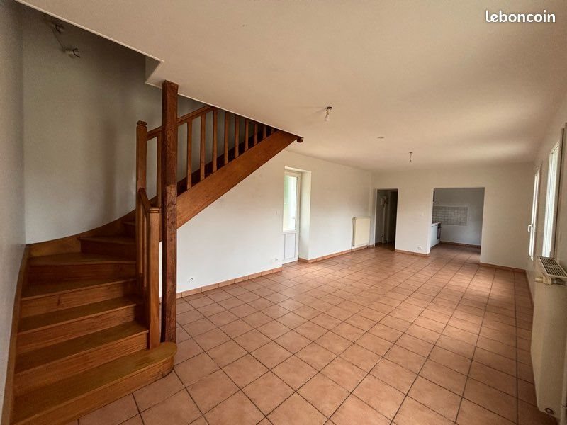 Maison à louer, 90m², Loudun