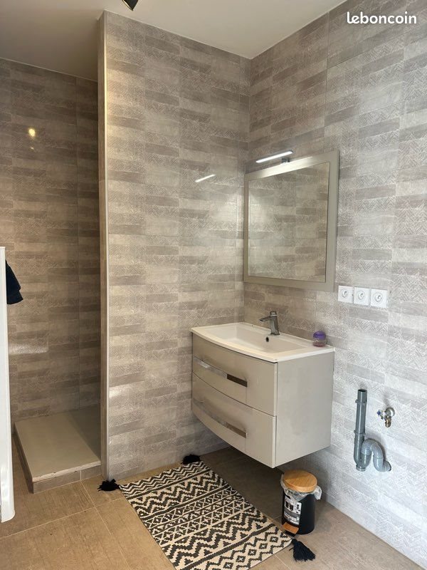 Appartement à louer, 28m², Caudan