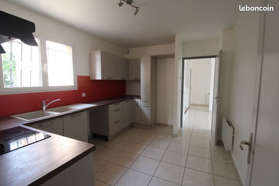 Maison à louer, 118m², Saint-André-de-Sangonis