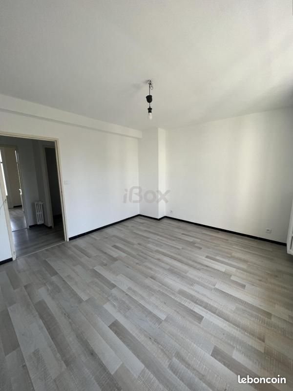 Appartement à louer, 56m², Toulon