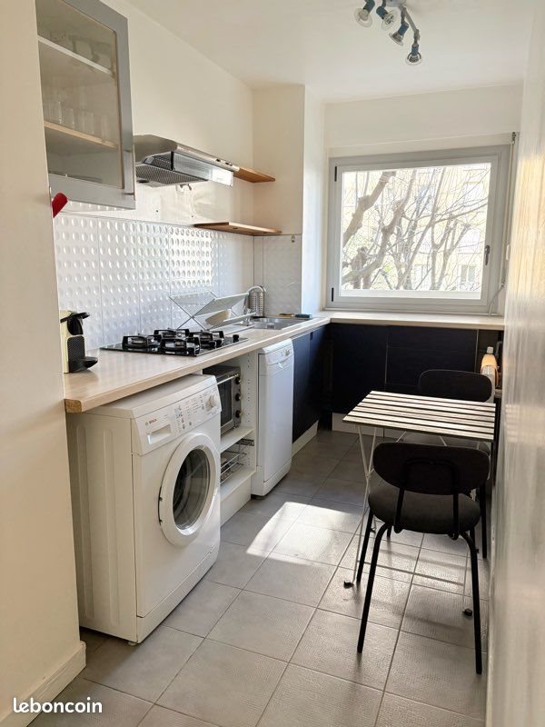 Appartement à louer, 43m², Paris 18ème
