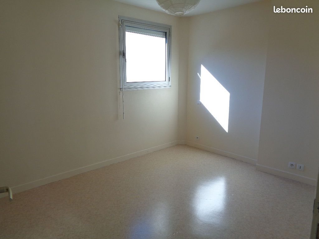 Appartement à louer, 44m², Yffiniac