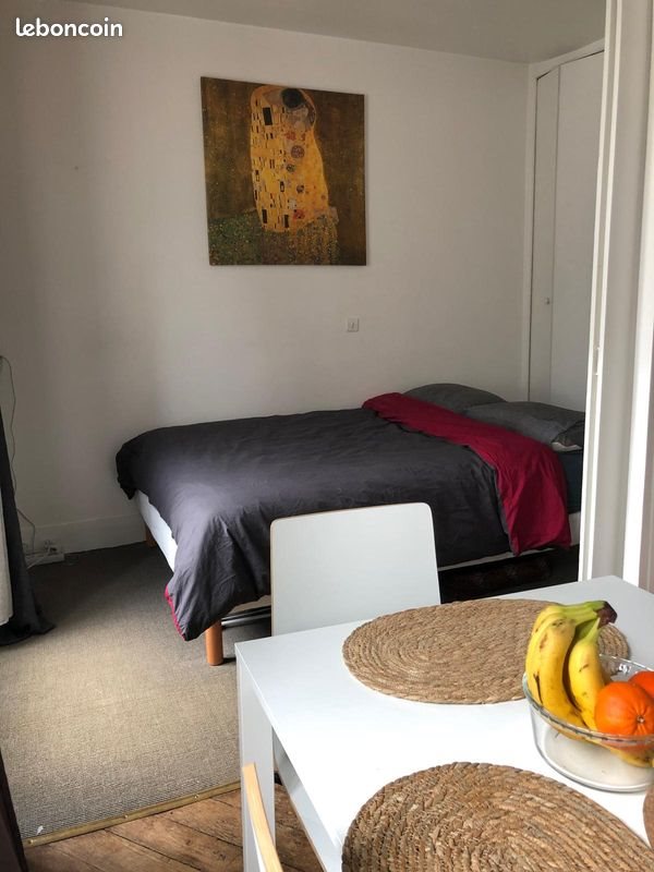 Appartement à louer, 28m², Paris 18ème
