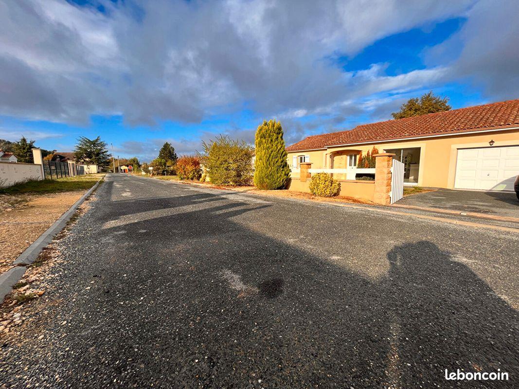 Maison à louer, 110m², Le Bugue