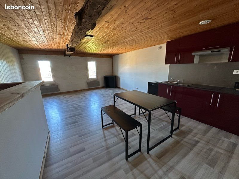 Appartement à louer, 65m², Montpon-Ménestérol