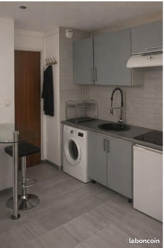 Appartement à louer, 22m², Nîmes