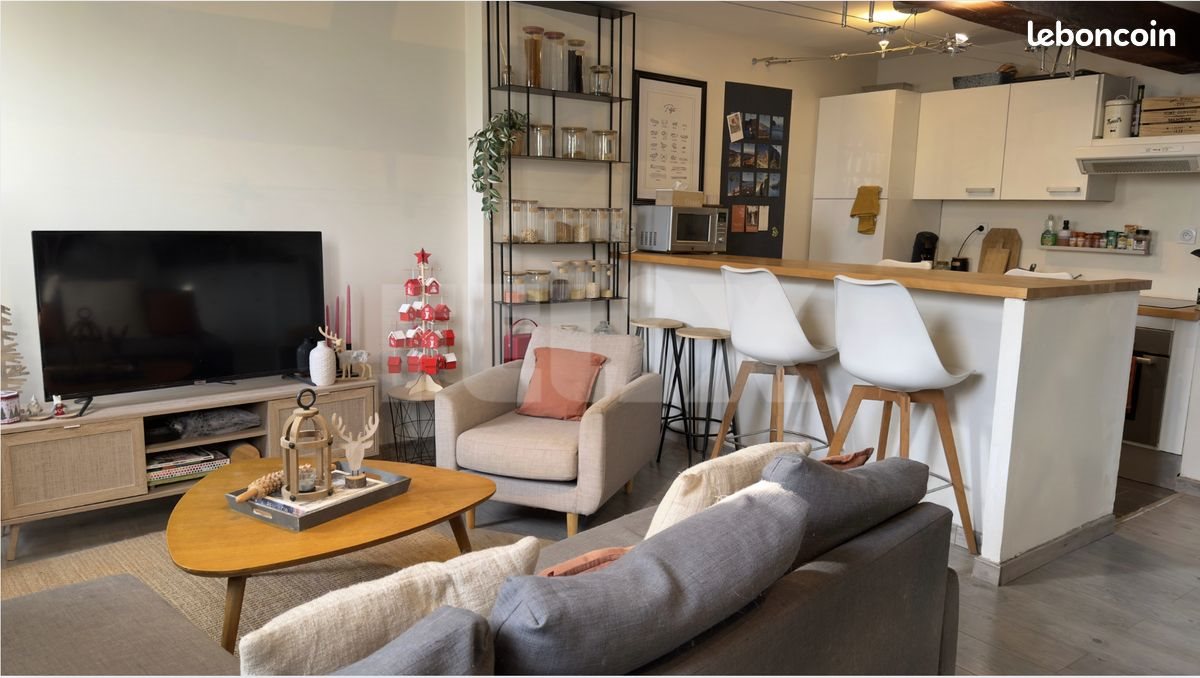 Appartement à louer, 74m², Lille