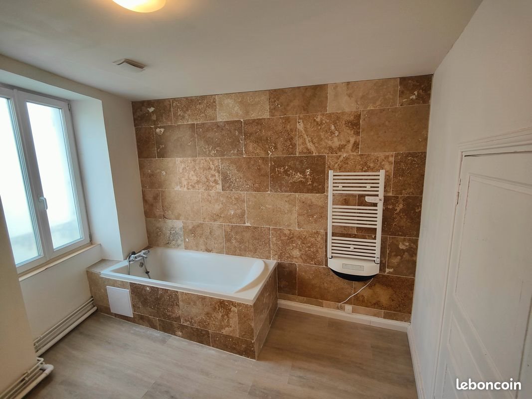 Maison à louer, 76m², Saint-Jean-d'Angély