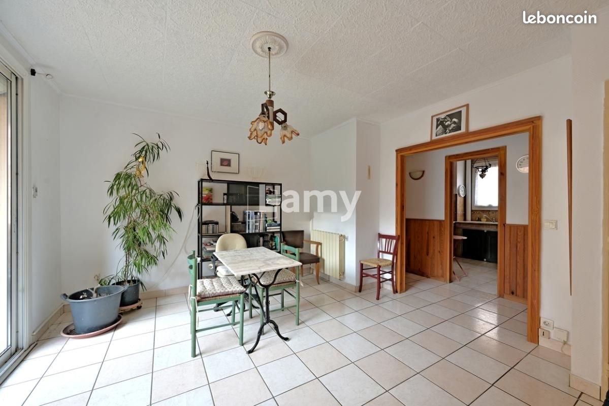 Appartement à vendre, 69m², Nîmes