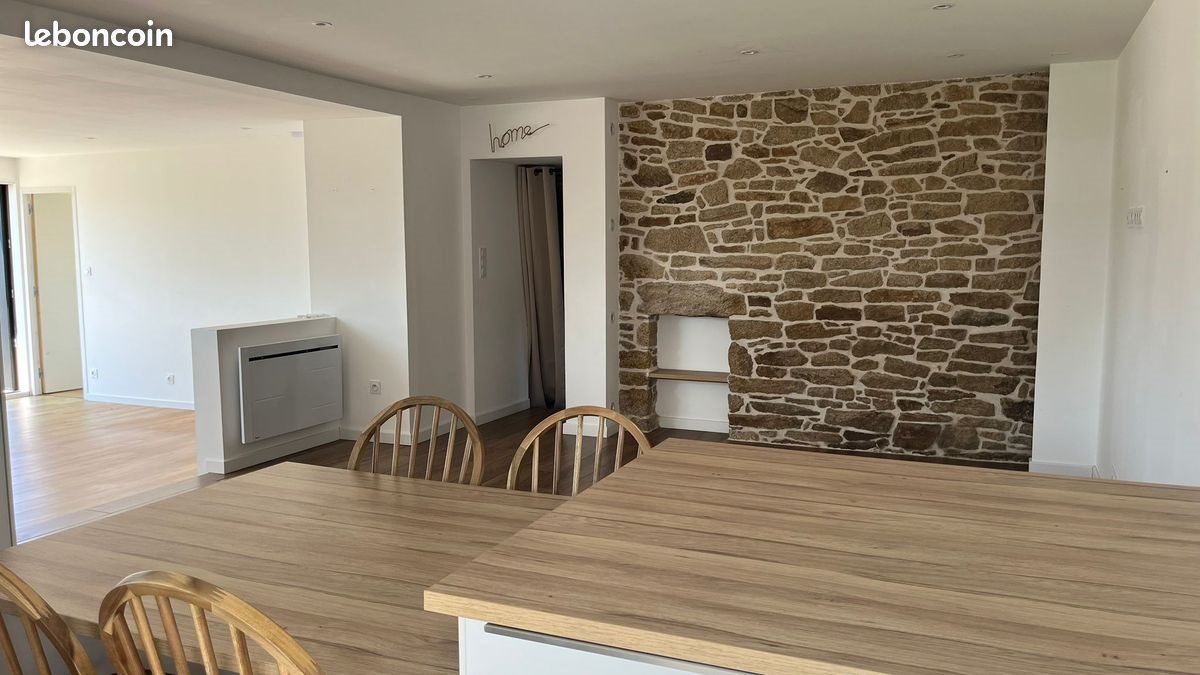 Maison à louer, 136m², Ploudalmézeau