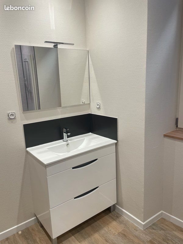 Appartement à louer, 90m², Vabres-l'Abbaye