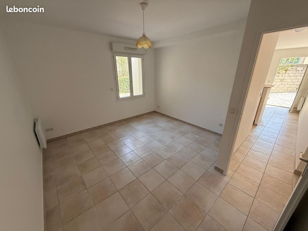Appartement à louer, 50m², Gometz-le-Châtel