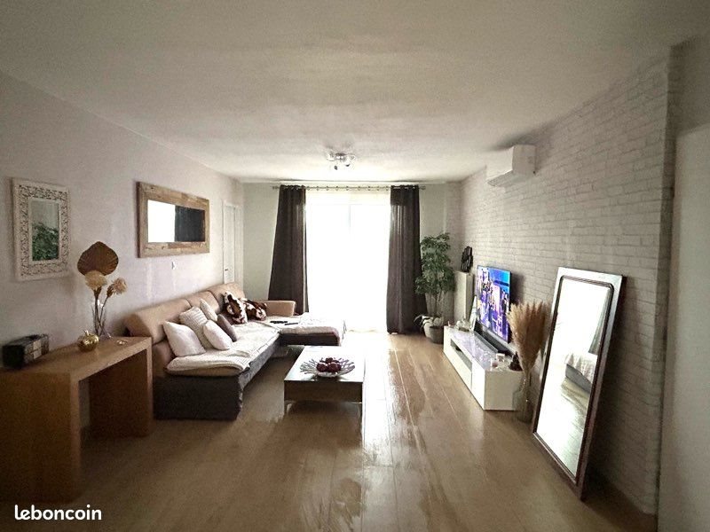 Appartement à vendre, 75m², Hyères