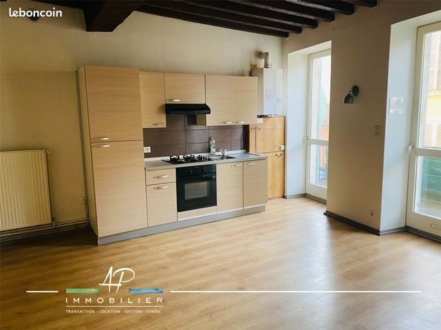Appartement à louer, 43m², Gray-la-Ville