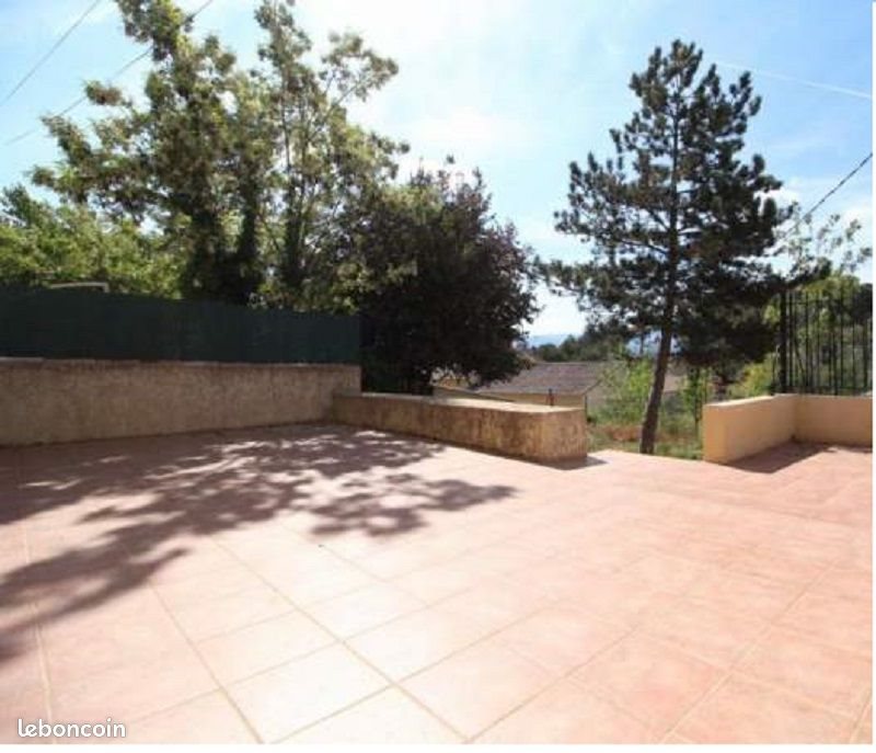 Maison à louer, 112m², La Bouilladisse