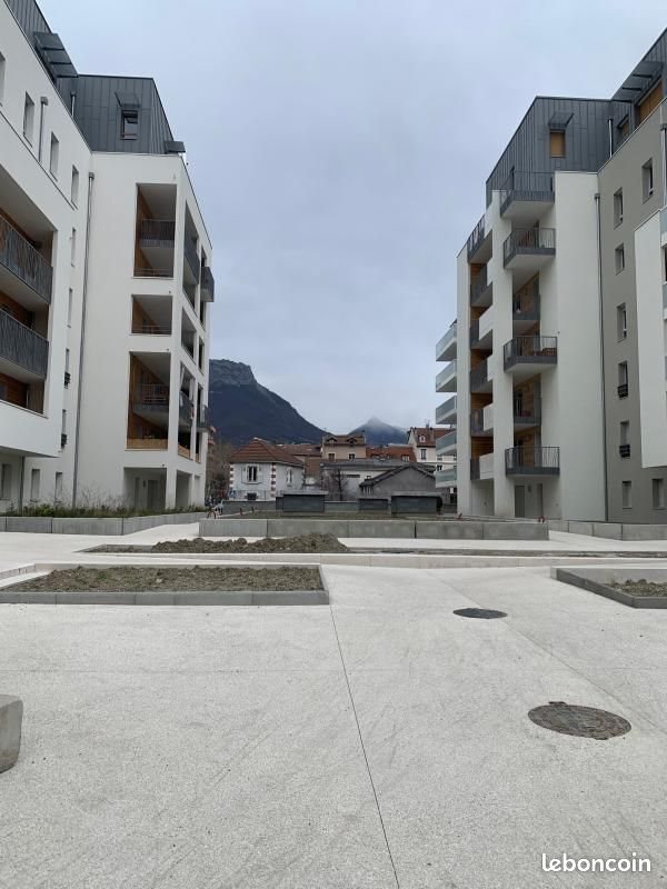 Appartement à louer, 48m², Grenoble